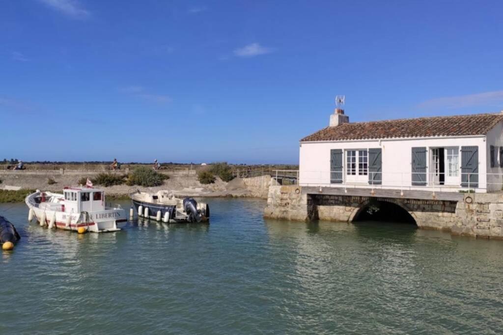 L'oiselière ------- nul part ailleurs Villa Loix Esterno foto