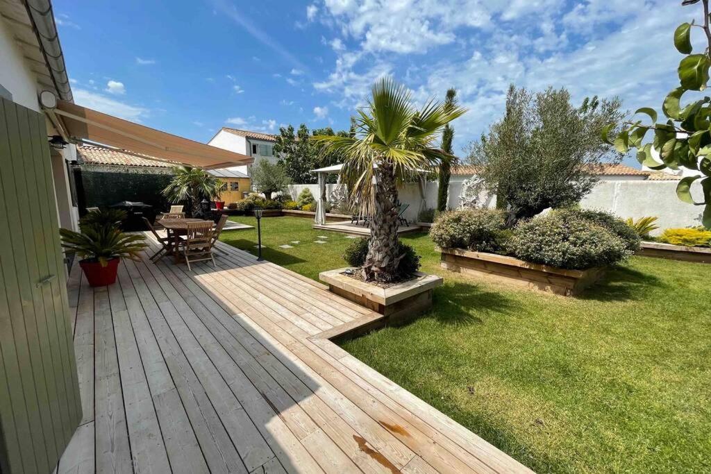 L'oiselière ------- nul part ailleurs Villa Loix Esterno foto