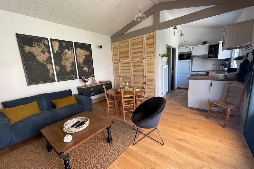 L'oiselière ------- nul part ailleurs Villa Loix Esterno foto